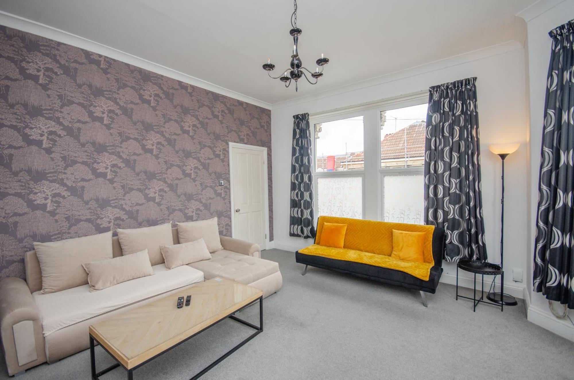 Stylish 91Sqm Victoria 2 Bedroom Apartment ブリストル エクステリア 写真