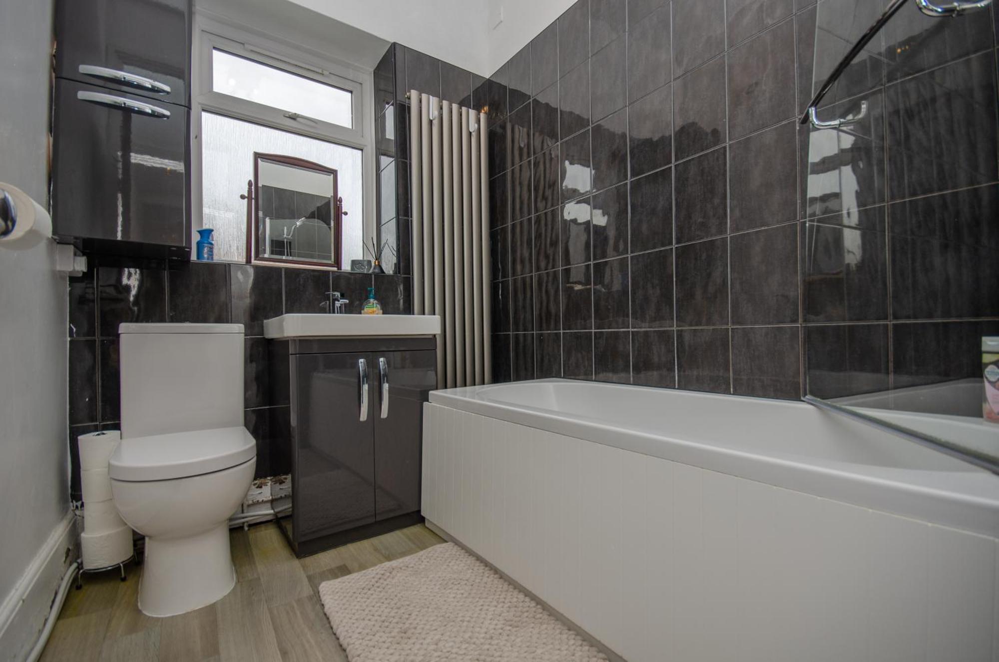 Stylish 91Sqm Victoria 2 Bedroom Apartment ブリストル エクステリア 写真